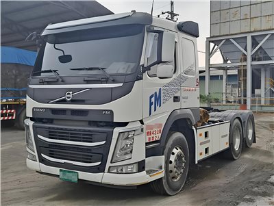 2019年 富豪VOLVO 43噸 10輪曳引車